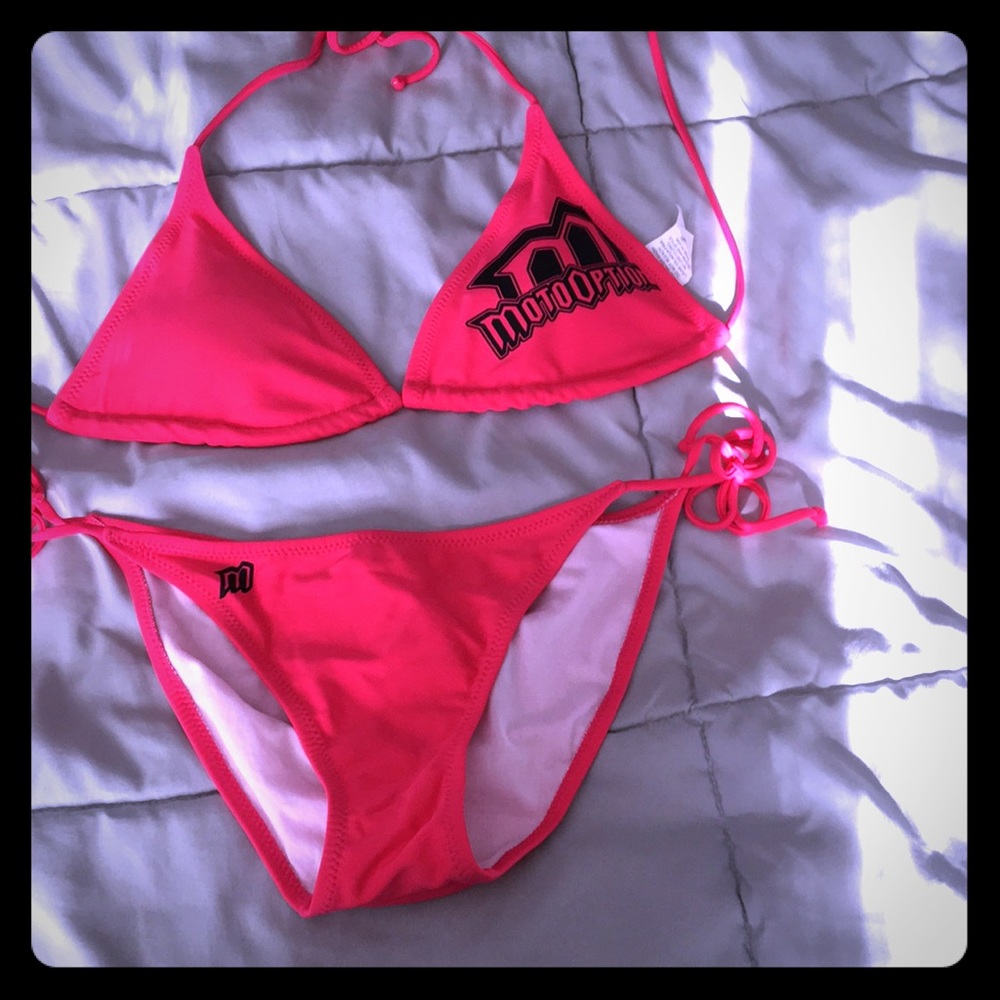 Hot Pink Moto Option string bikini